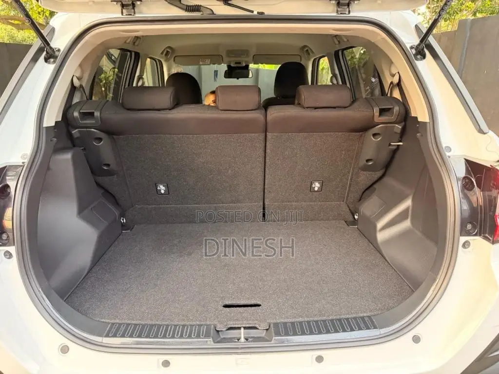 Toyota Raize 2025 SUV (Used)