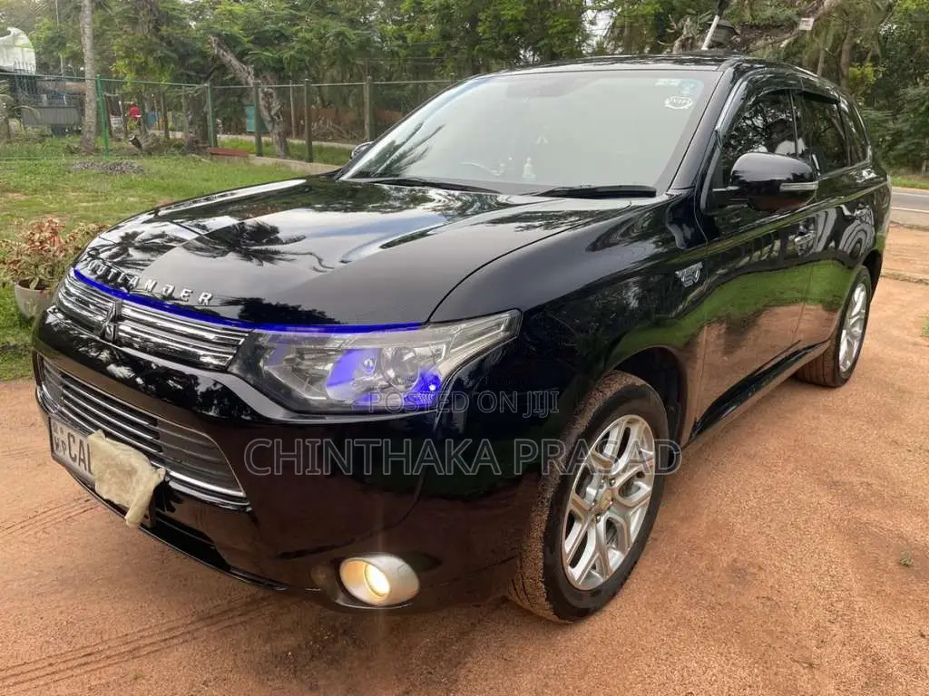 Mitsubishi Outlander 2014 SUV (Used)