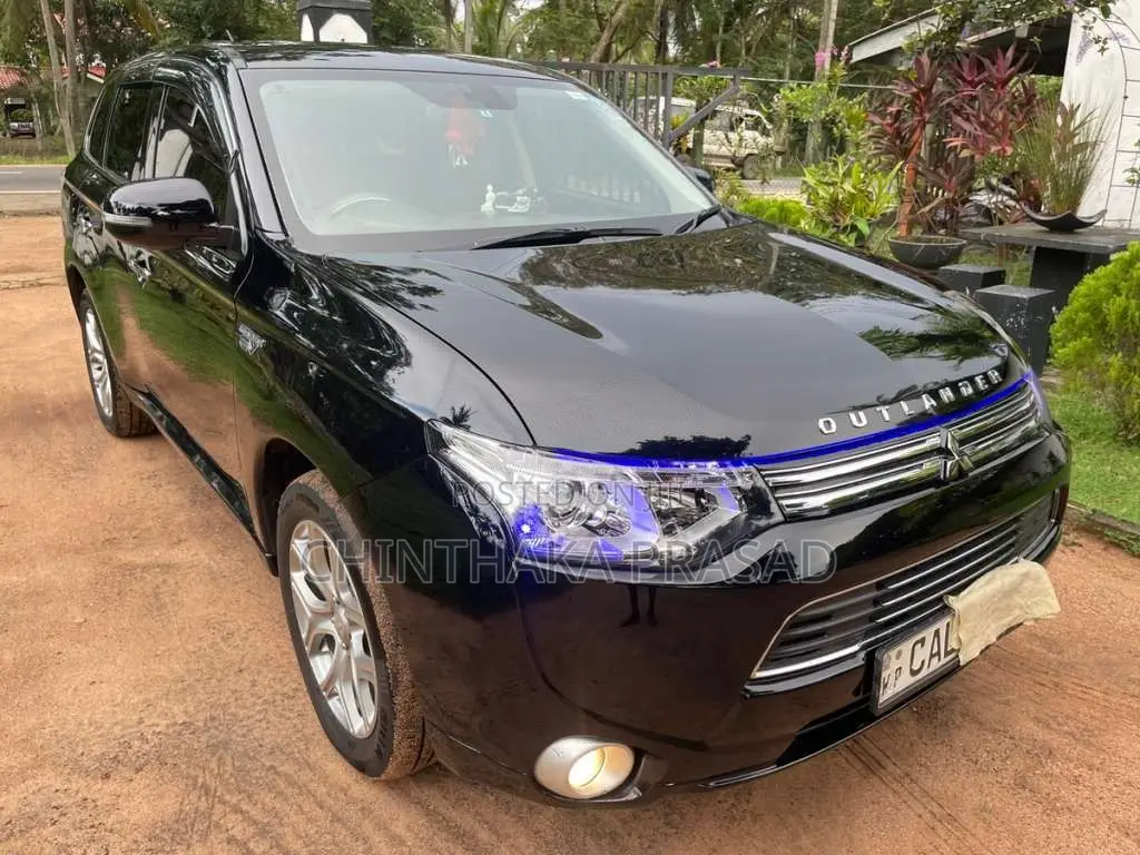 Mitsubishi Outlander 2014 SUV (Used)