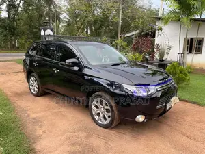 Mitsubishi Outlander 2014 SUV (Used)