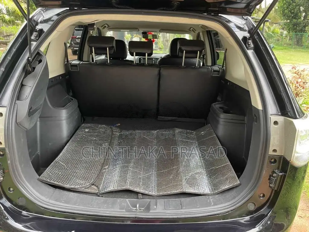 Mitsubishi Outlander 2014 SUV (Used)