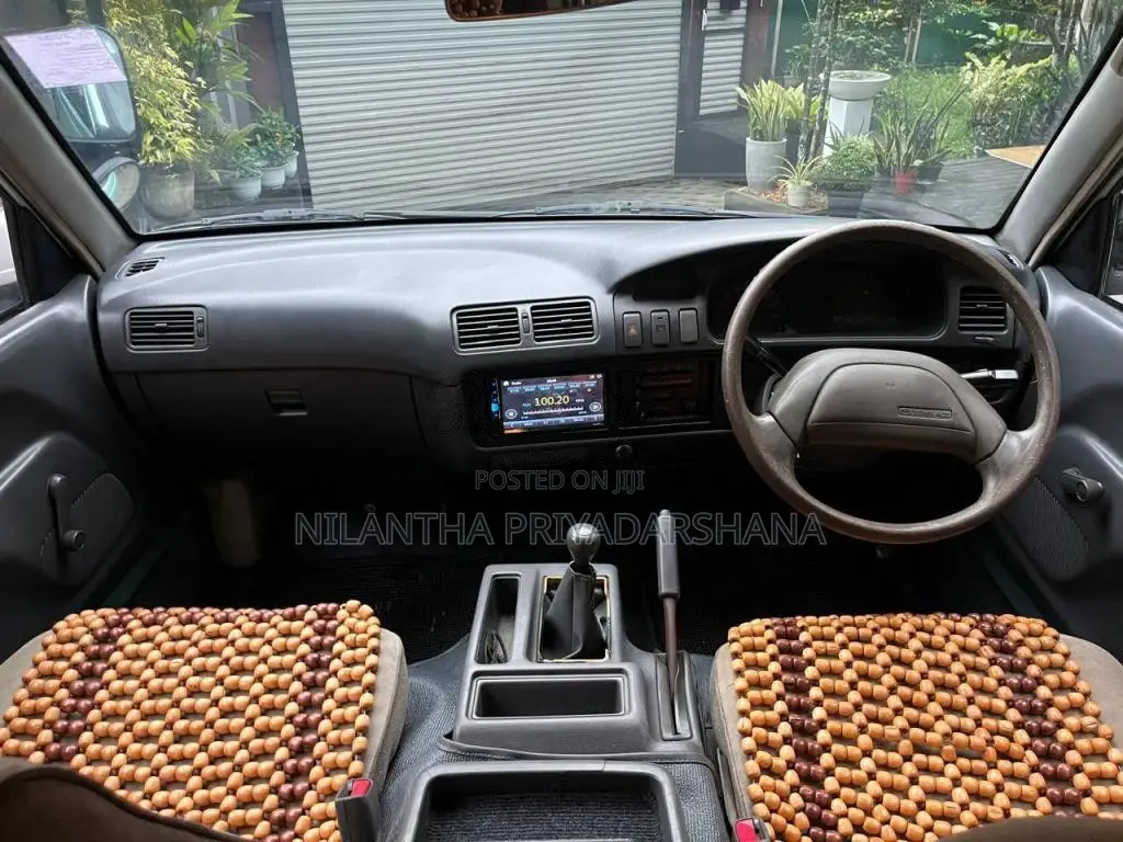 Toyota Lotto CR27 1992 Van (Used)
