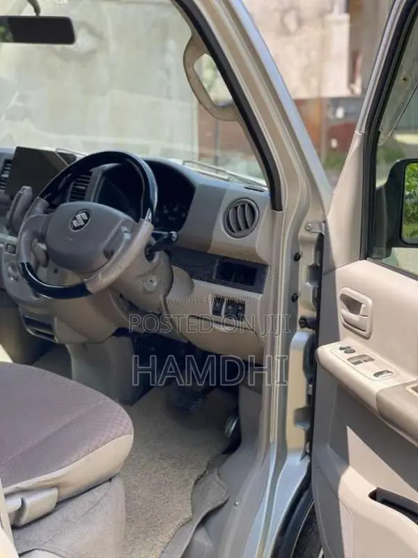 Suzuki Every DA64 Semi Join 2014 Van (Used)