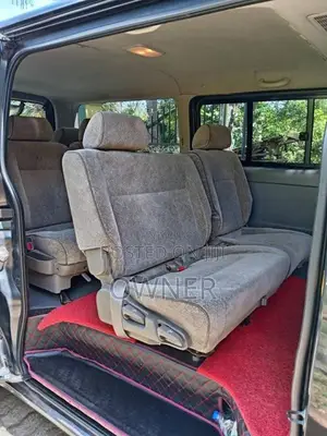 Toyota KDH Super GL 2006 Van (Used)