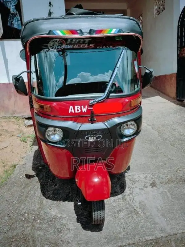 Bajaj RE 2025 Three Wheel (Used)