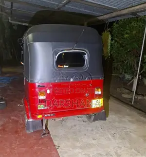 Bajaj 2 Stroke 2006 Three Wheel (Used)
