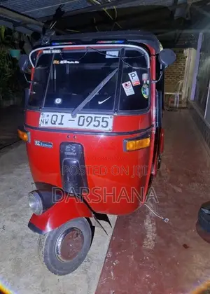 Bajaj 2 Stroke 2006 Three Wheel (Used)