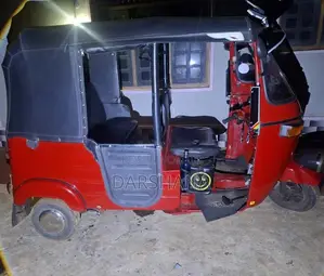 Bajaj 2 Stroke 2006 Three Wheel (Used)