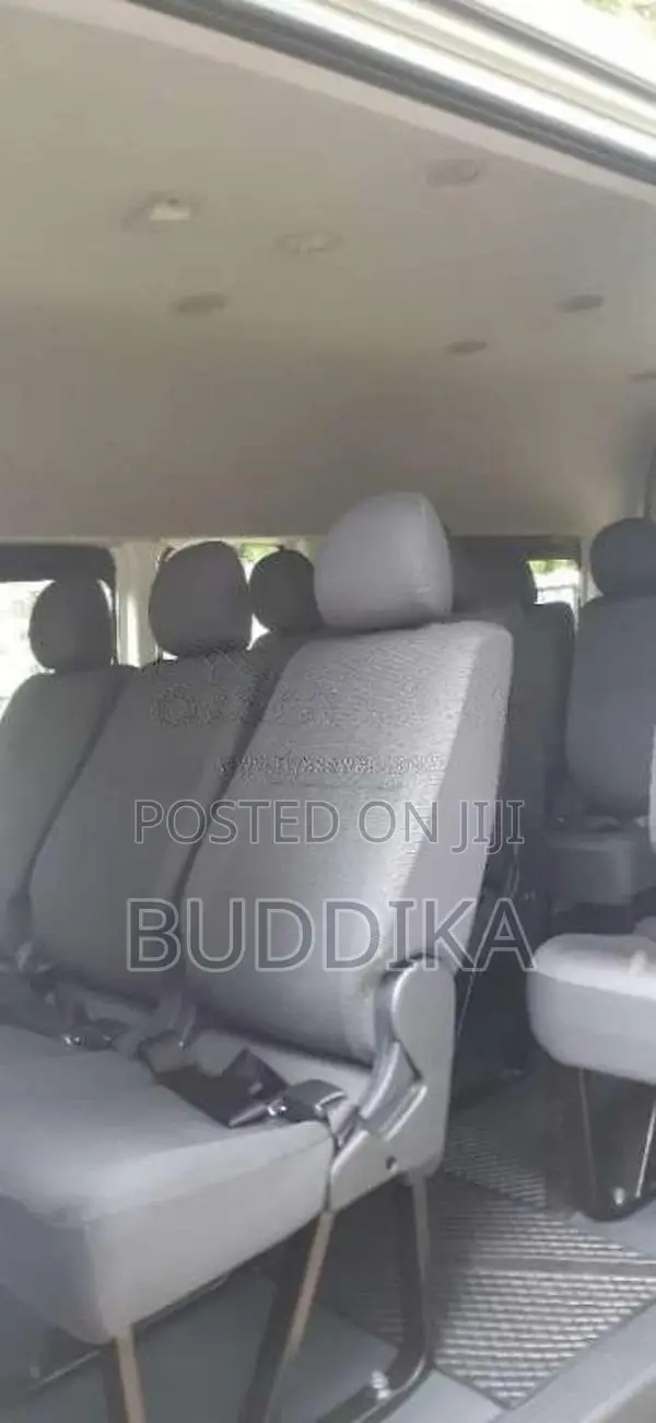 Toyota KDH 2025 Van (Used)