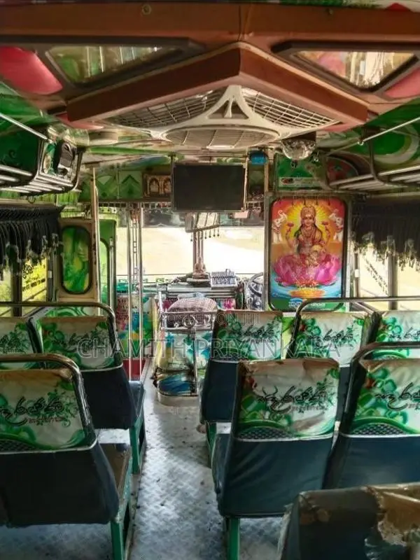 Ashok-Leyland Viking 2004 Bus (Used)