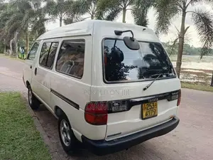 Toyota TownAce Lotto CR27 1996 Van (Used)