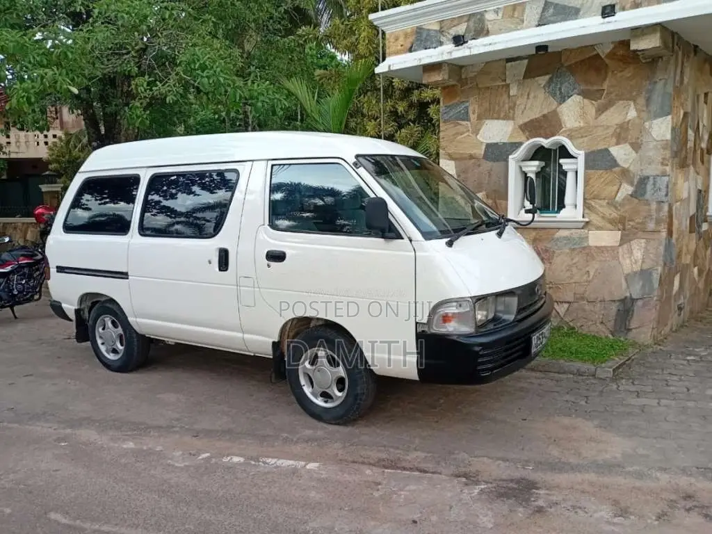 Toyota TownAce Lotto CR27 1996 Van (Used)