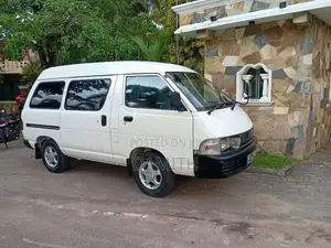 Toyota TownAce Lotto CR27 1996 Van (Used)