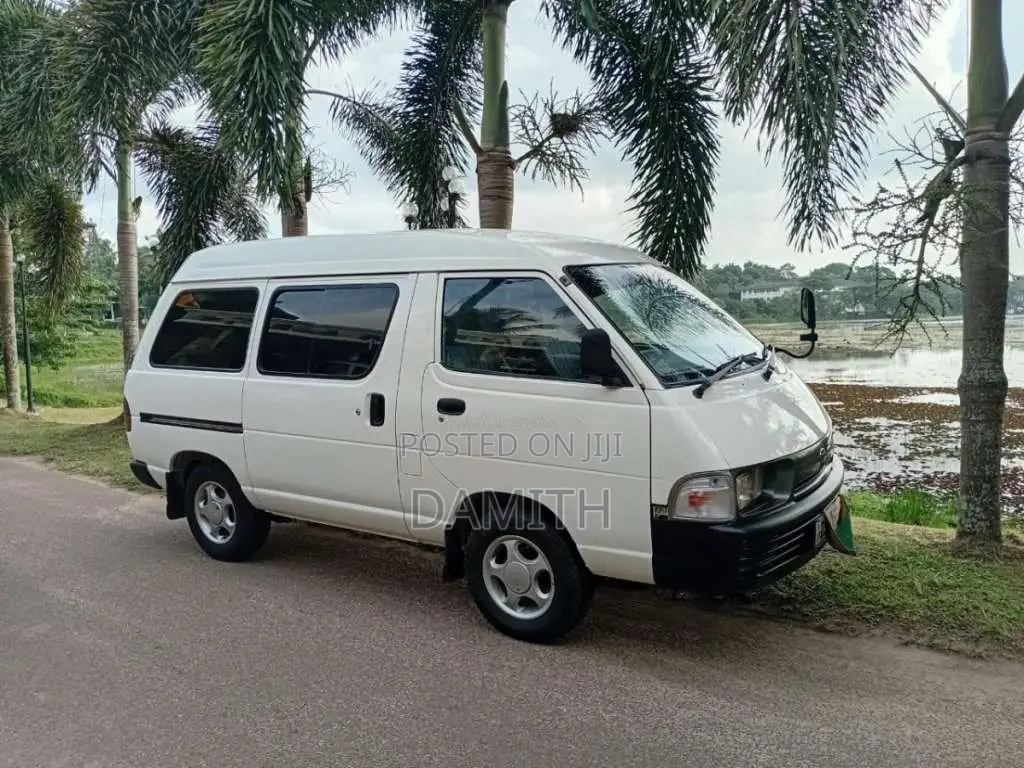 Toyota TownAce Lotto CR27 1996 Van (Used)