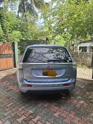 Mitsubishi Outlander 2014 SUV (Used)