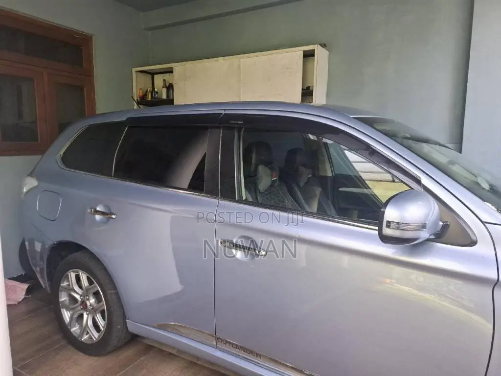 Mitsubishi Outlander 2014 SUV (Used)