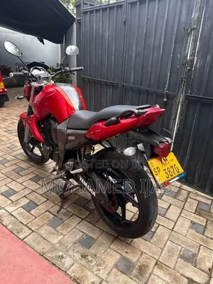 Yamaha FZ 2012 Motorbike (Used)