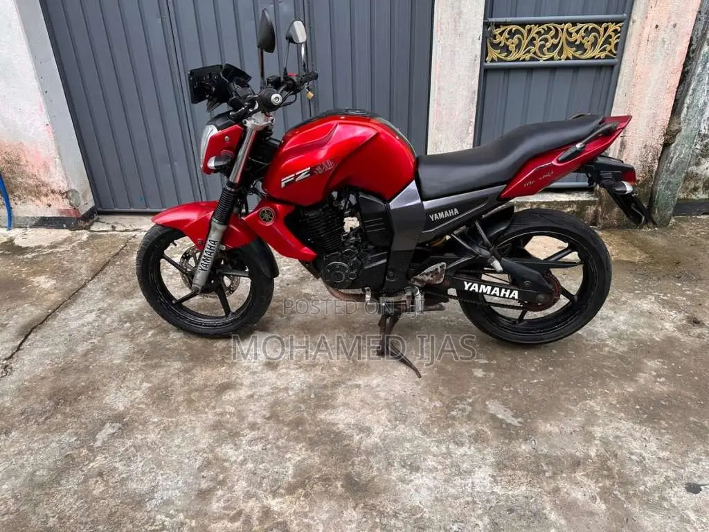 Yamaha FZ 2012 Motorbike (Used)