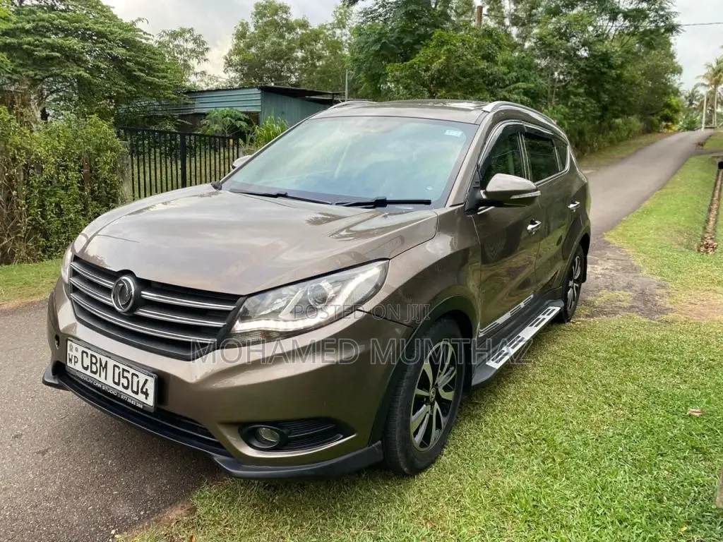 DFSK Glory 580 2022 SUV (Used)