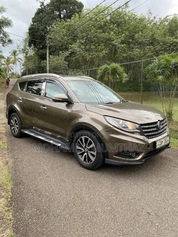 DFSK Glory 580 2022 SUV (Used)