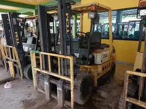 Toyota TCM FG 20N 3 2013 Heavy-Duty (Used)