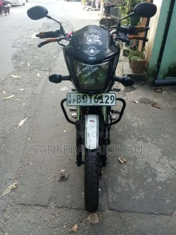 Hero-Honda Splendor 2015 Motorbike (Used)
