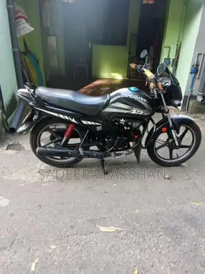 Hero-Honda Splendor 2015 Motorbike (Used)
