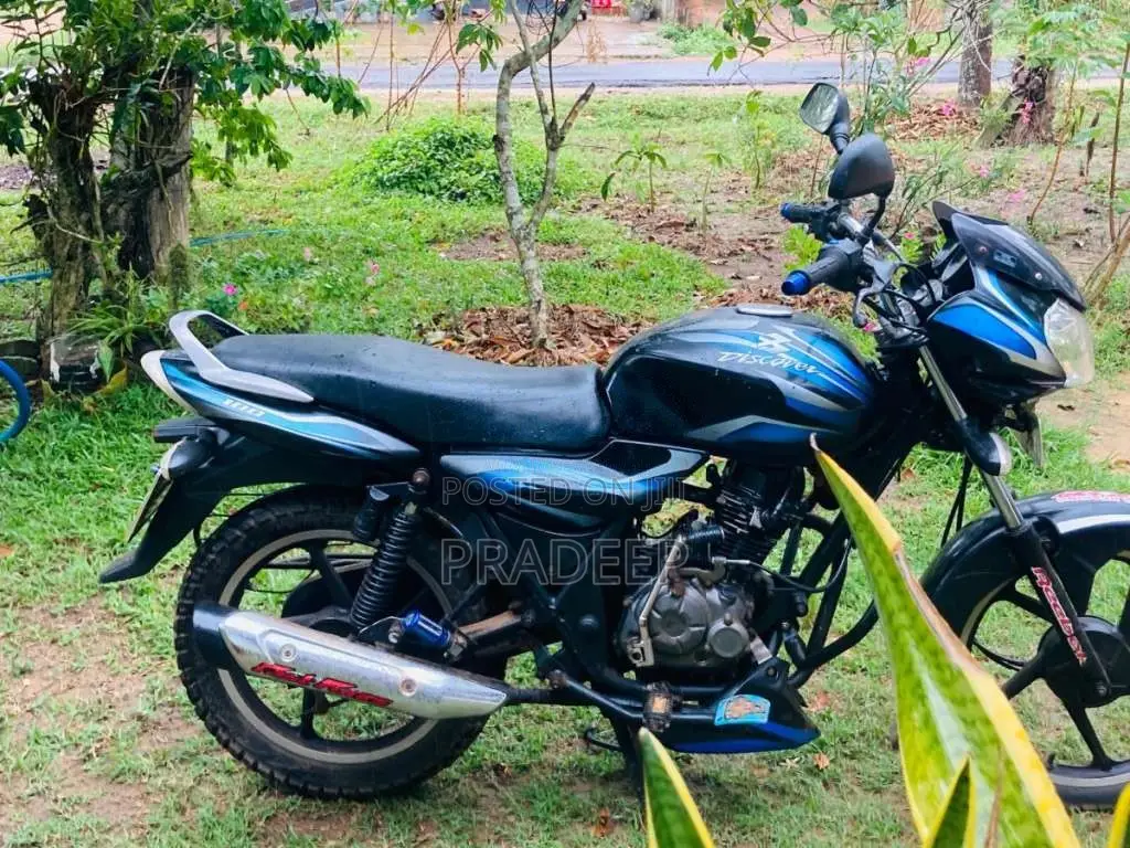 Bajaj Discover 100 2010 Motorbike (Used)