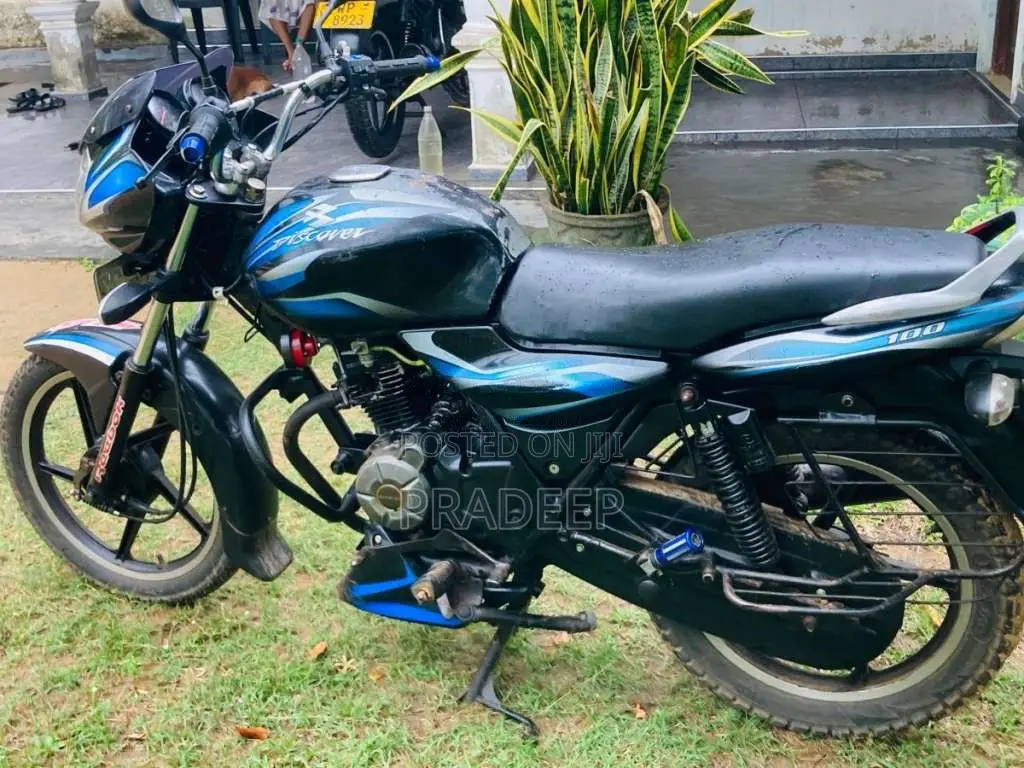 Bajaj Discover 100 2010 Motorbike (Used)
