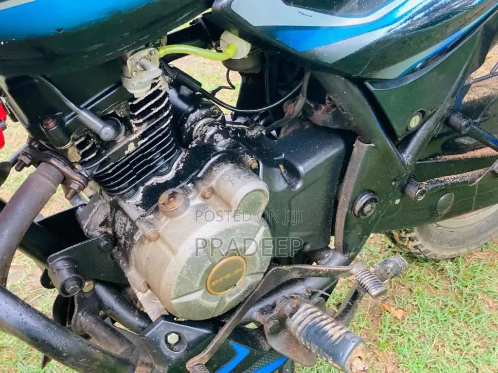 Bajaj Discover 100 2010 Motorbike (Used)