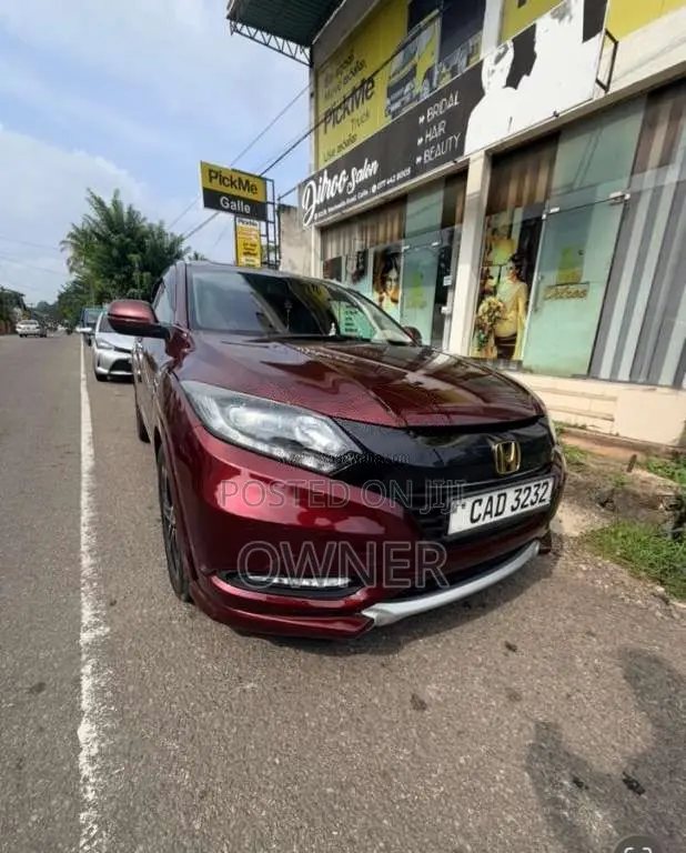 Honda Vezel 2014 SUV (Used)