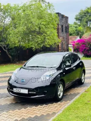 Nissan Leaf 2012 Car (Used)