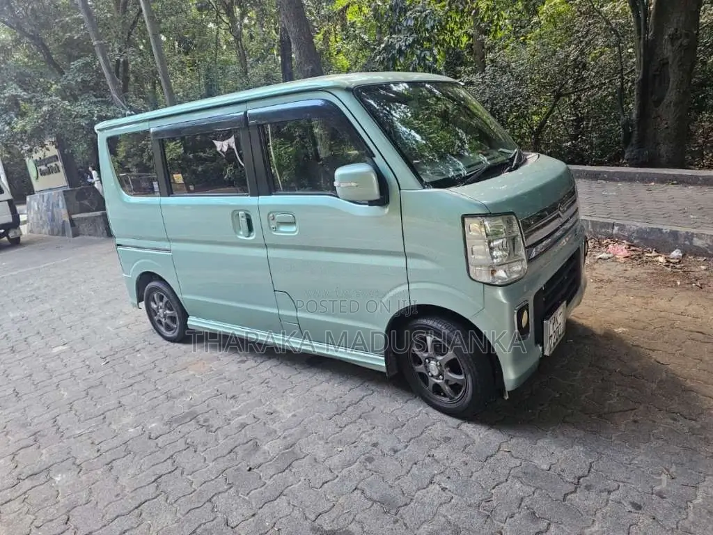 Suzuki Every Wagon DA17V 2019 Van (Used)