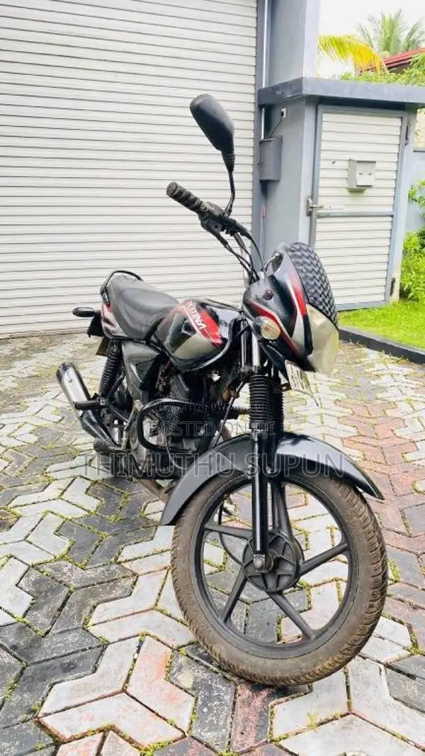 Bajaj Platina 2010 Motorbike (Used)