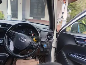 Toyota Axio WXB 2018 Car (Used)