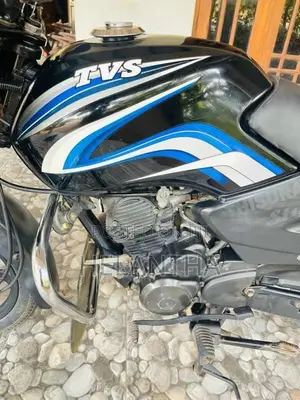 TVS Metro Es 2015 Motorbike (Used)