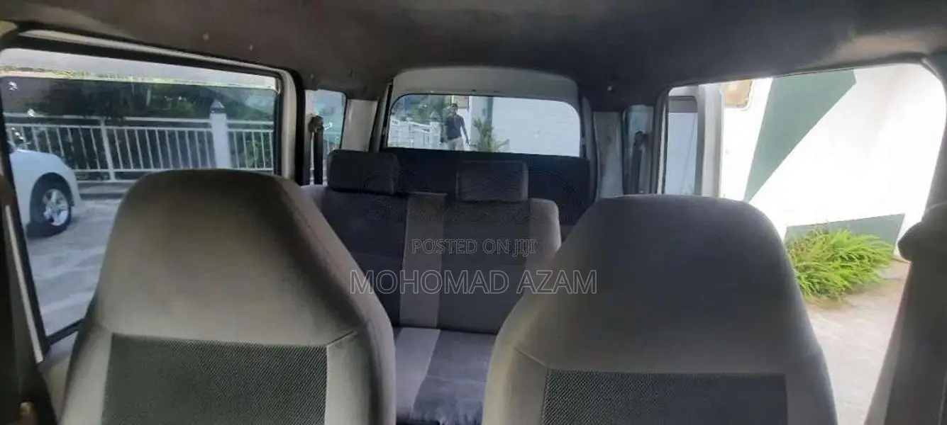 Suzuki Every 2012 Van (Used)