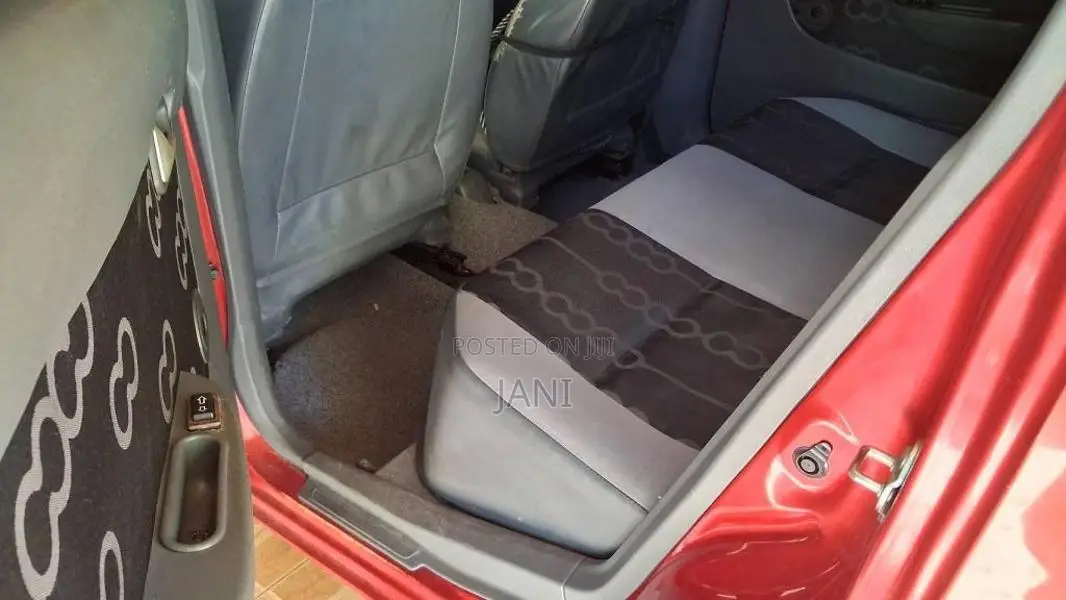 Suzuki Alto 2015 Car (Used)