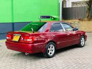 Toyota Carina 2000 Car (Used)