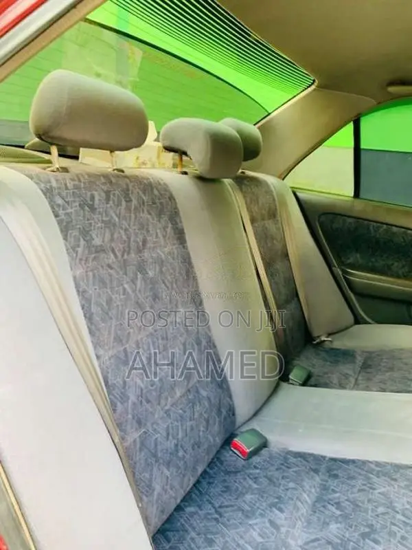 Toyota Carina 2000 Car (Used)