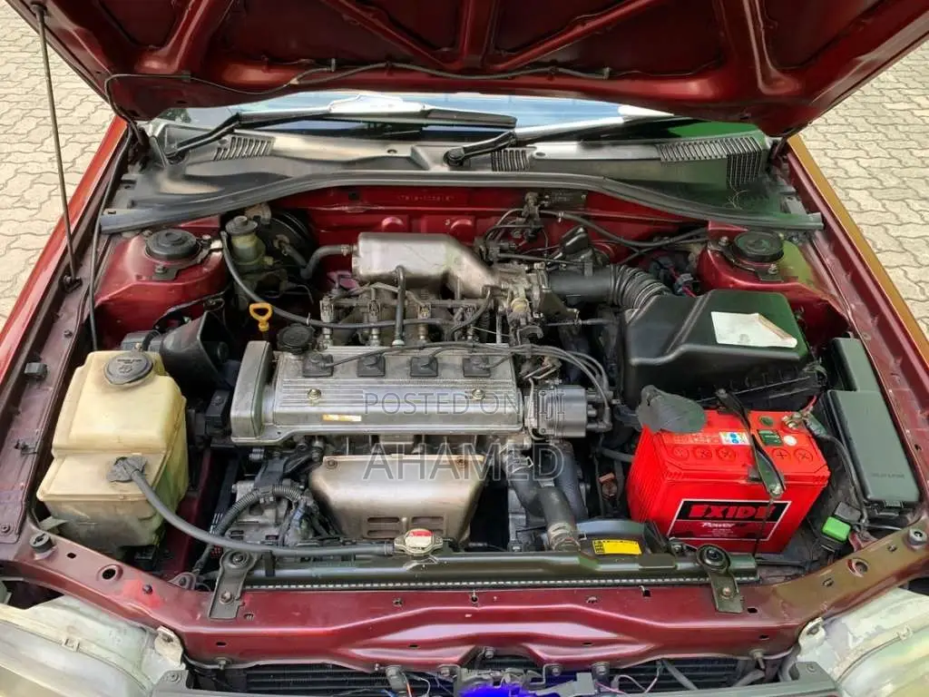 Toyota Carina 2000 Car (Used)
