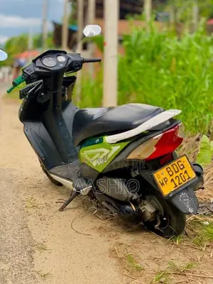 Honda Dio 2015 Motorbike (Used)