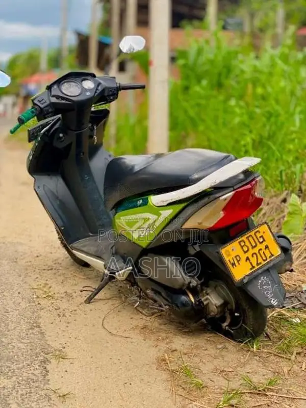 Honda Dio 2015 Motorbike (Used)