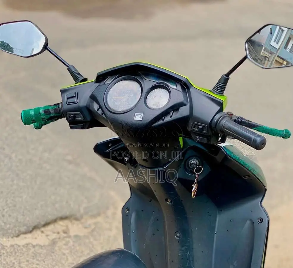 Honda Dio 2015 Motorbike (Used)