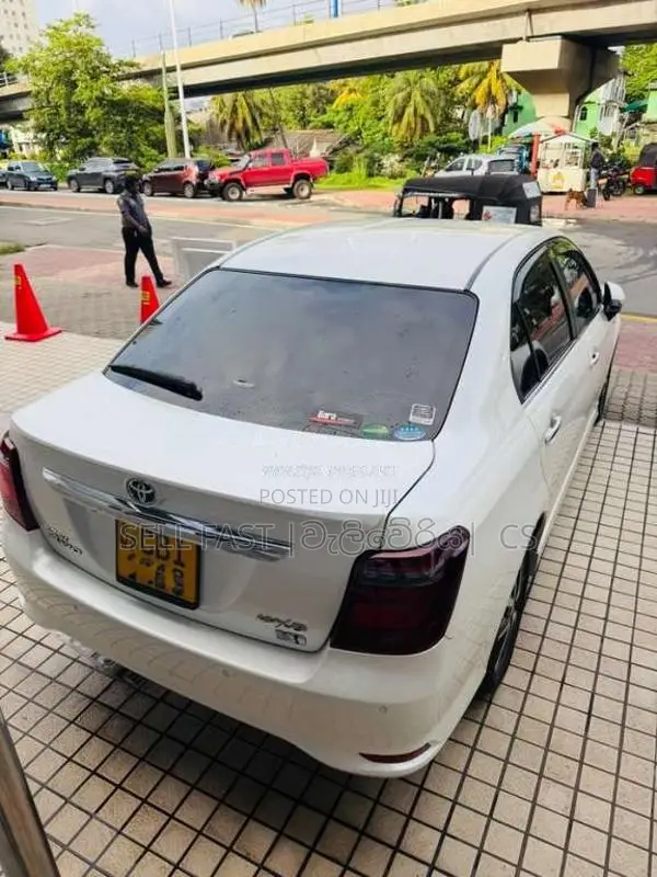 Toyota Axio WXB 2018 Car (Used)