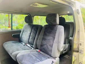 Nissan Caravan 2001 Van (Used)