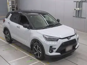 Toyota Raize Hybrid 2025 SUV (Used)