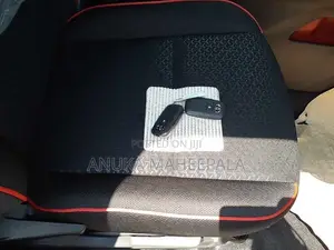 Toyota Raize Hybrid 2025 SUV (Used)
