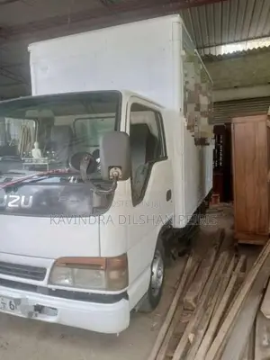 Isuzu ELF 1999 Lorry (Used)