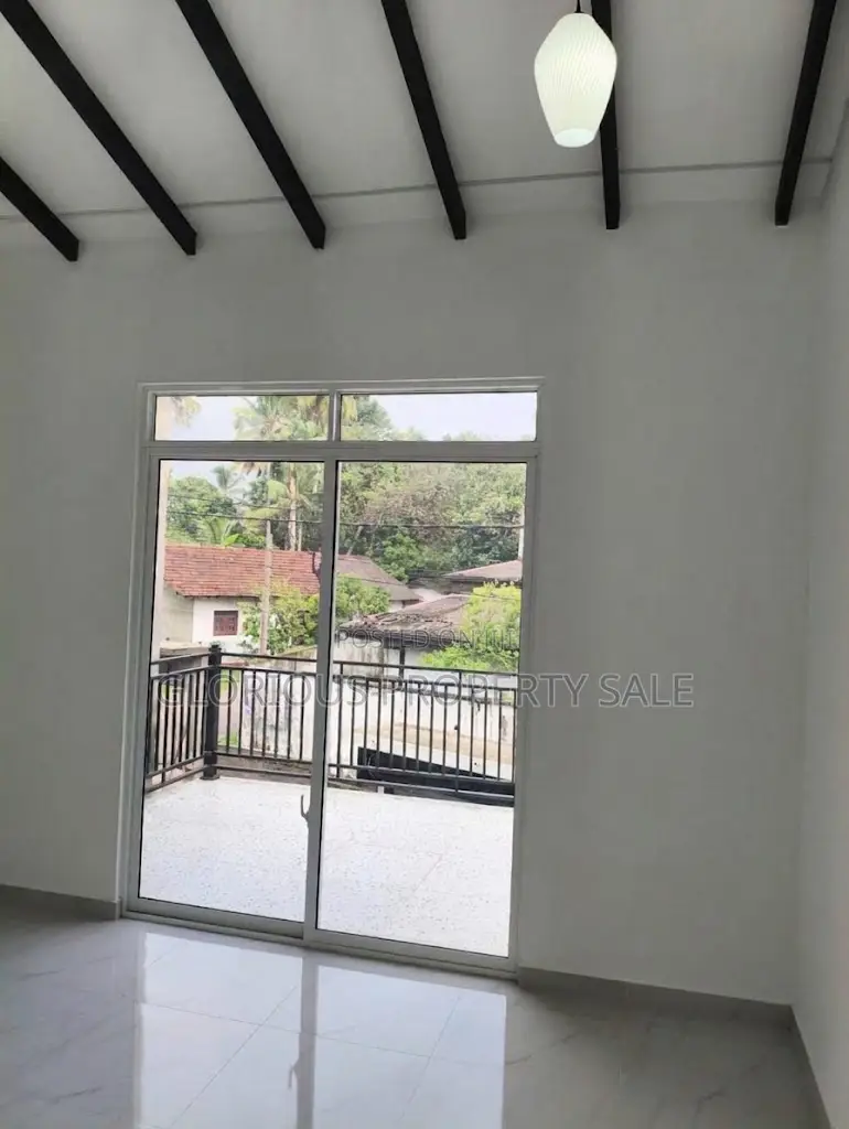 4bdrm House in Bangalawaththa, Kadawatha for sale